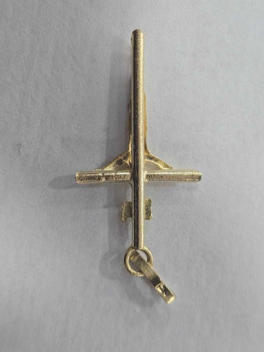 Златно кръстче 14 карата 1гр.