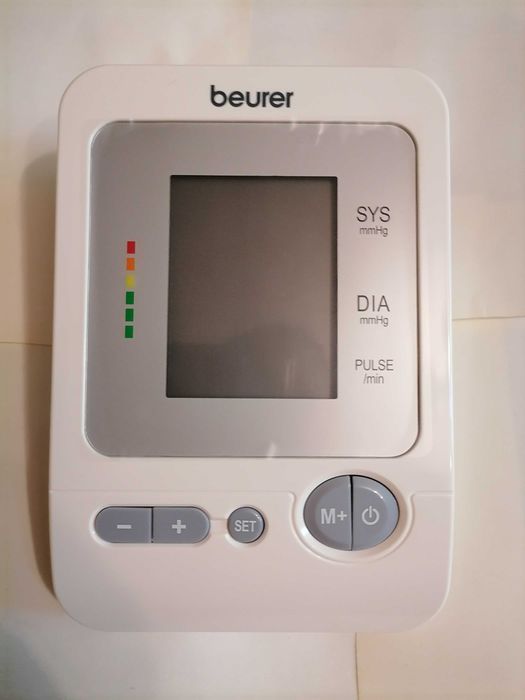 Tensiometru de braț