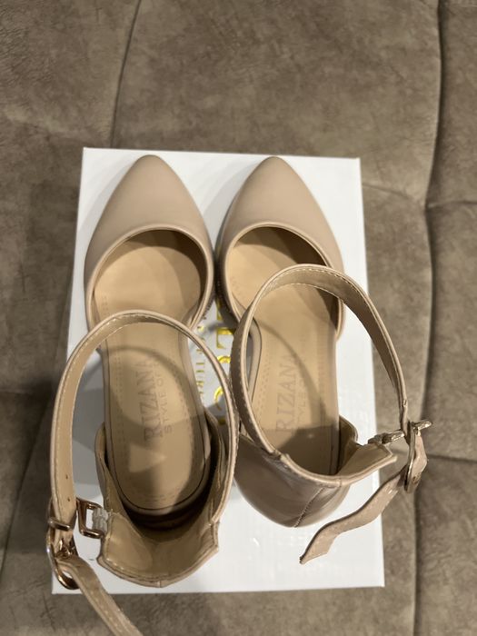 Отдам Туфли 38 размер