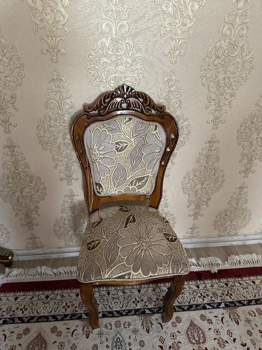 Стол,стулья