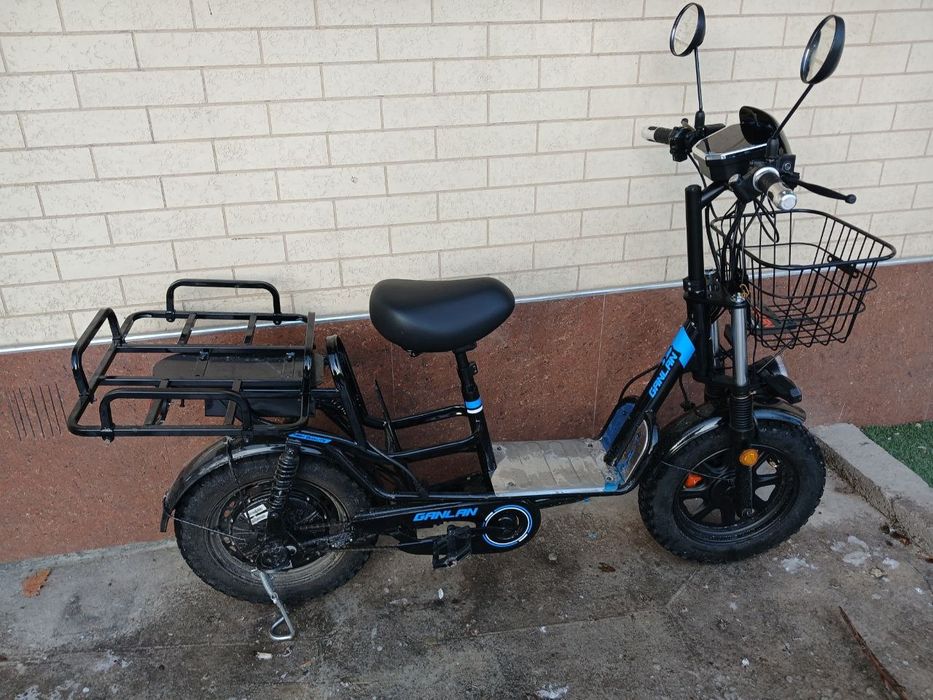 Electroskuter monster. Skuter Monster