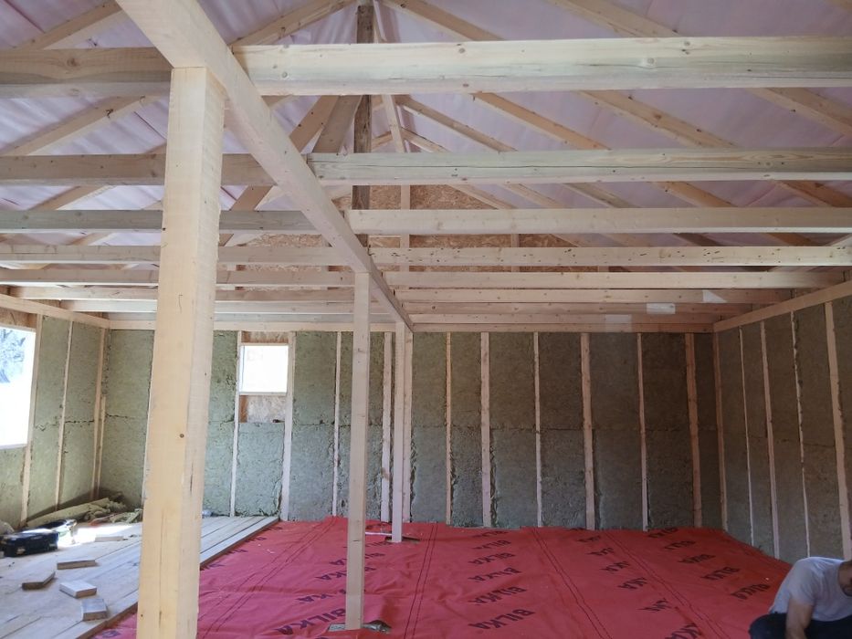 Vand cabane din lemn 70mp