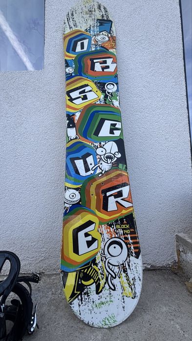 placa snowboard si bootsi