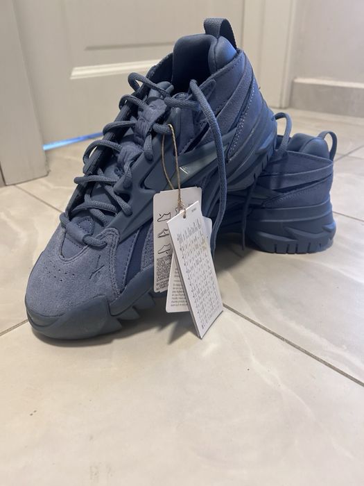 Оригинални Reebok маратонки 38.5