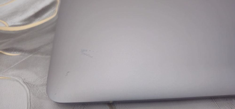 Ноутбук Apple MacBook Air 13 2020
