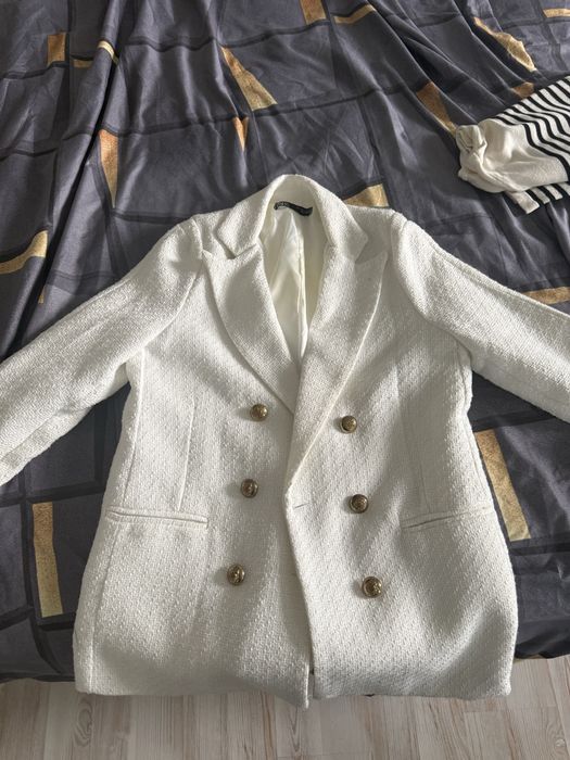 Пиджак ZARA в размере L