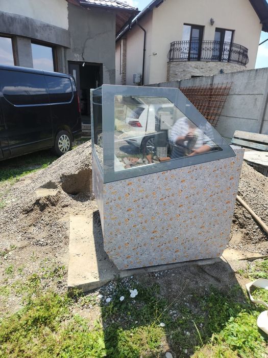 Vand vitrina frigorifica pentru inghetata