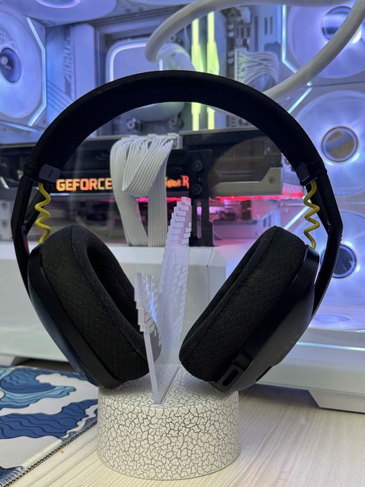 Игровые наушники Logitech g435