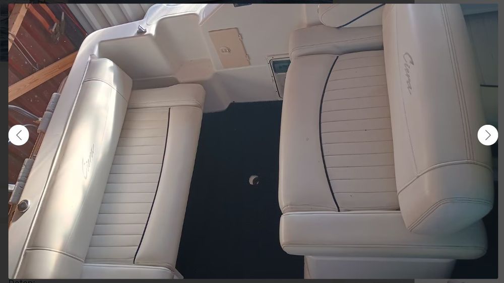 Моторна яхта Bayliner 2355