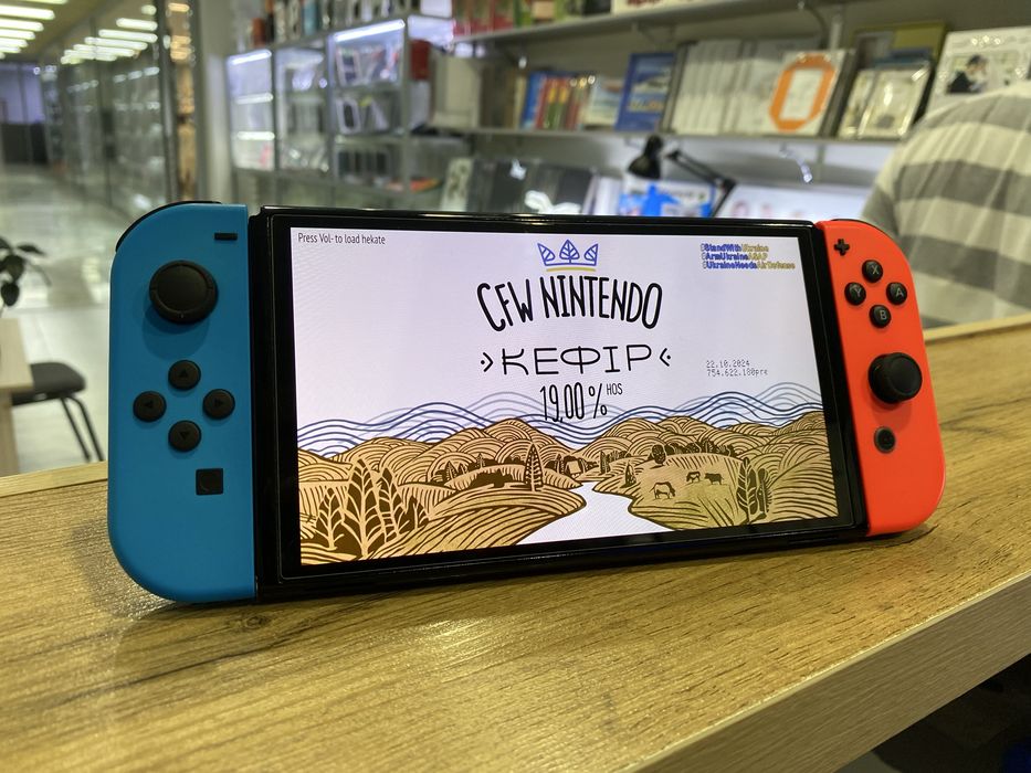 nintendo switch OLED 256GB + 27 топ игр