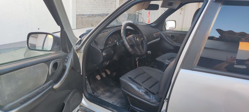 Нива Шевроле люкс 2014года