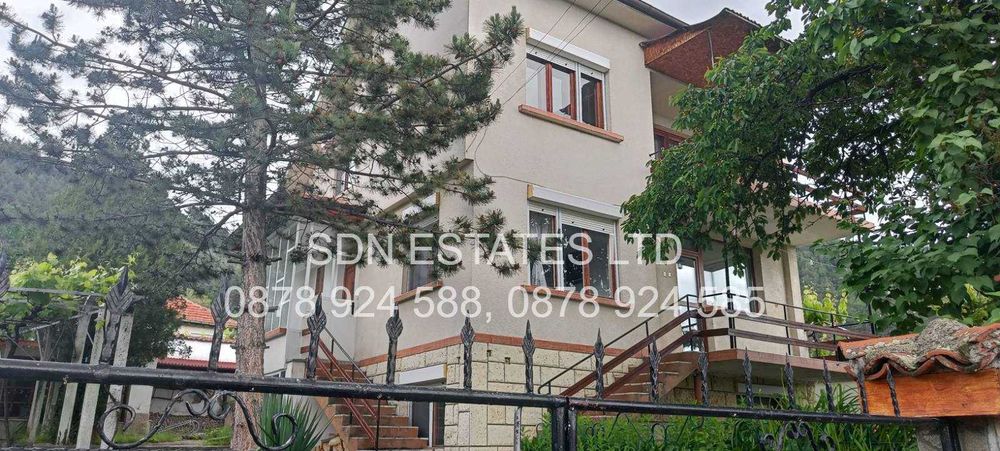 Продава се Къща в с. Горно Изворово, Област Стара Загора - 180 кв.м за 806 €/кв.м - Снимка #1