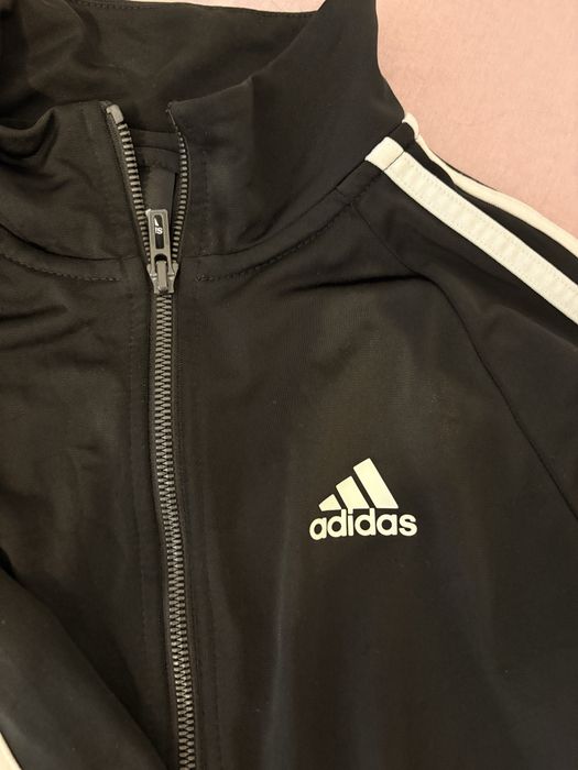 Черно Adidas горнище