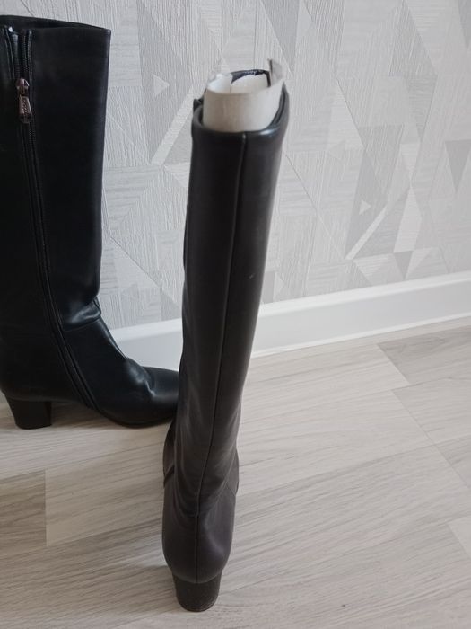 Продам сапоги осень 38 размера 5000