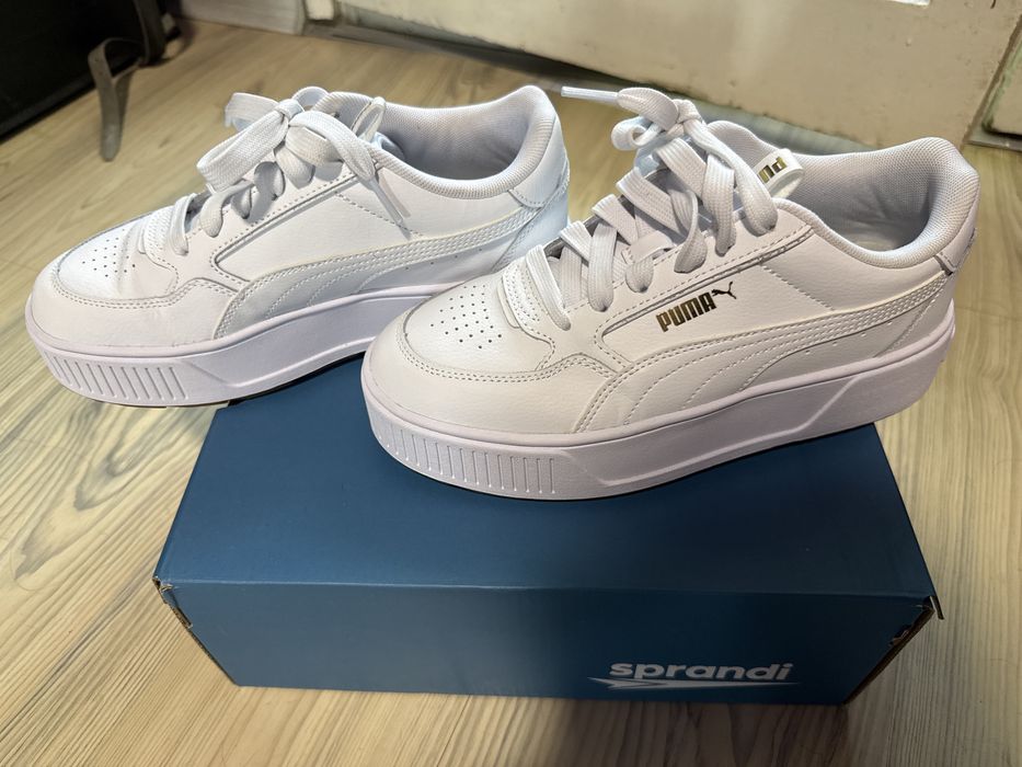 Дамски бели маратонки Puma 38 номер