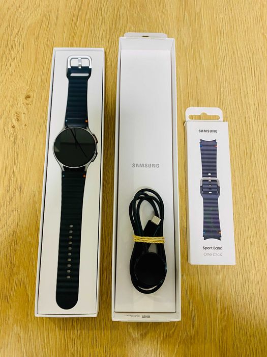 КАТО НОВ !!! Samsung Galaxy Watch 7 L310 44 mm, GPS, Silver