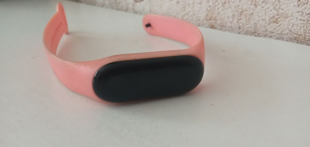 Продам фитнес браслет