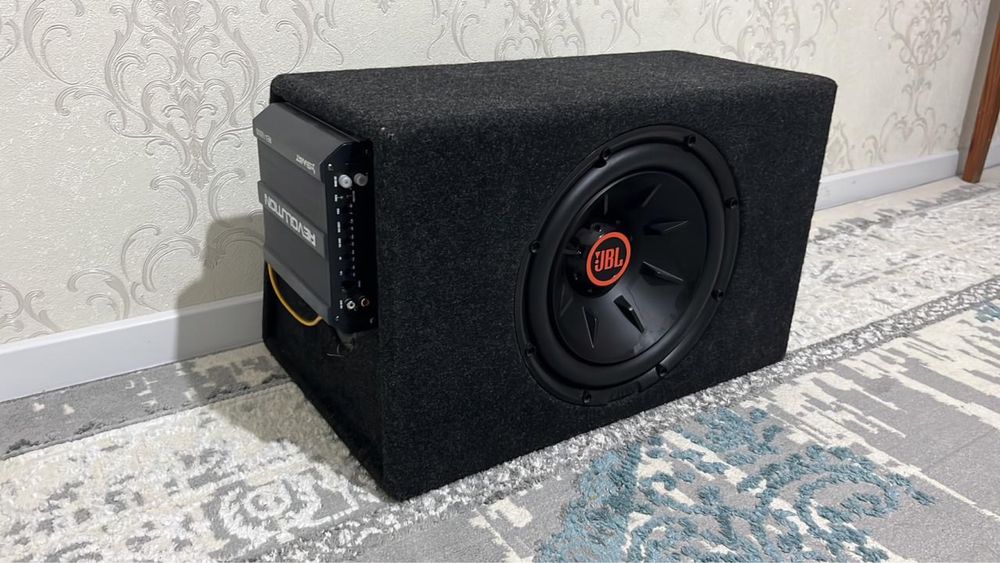 Саб с усилителем