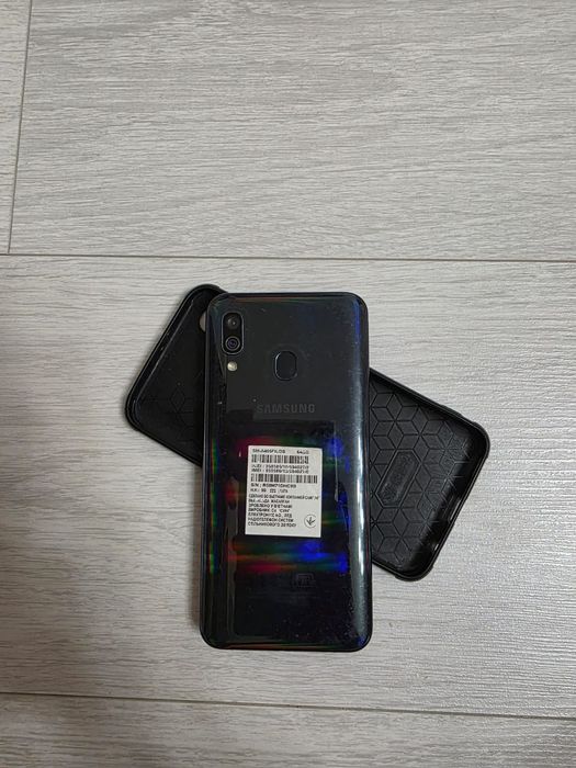 Самсунг а40 сатылады