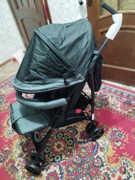 Детская коляска трость