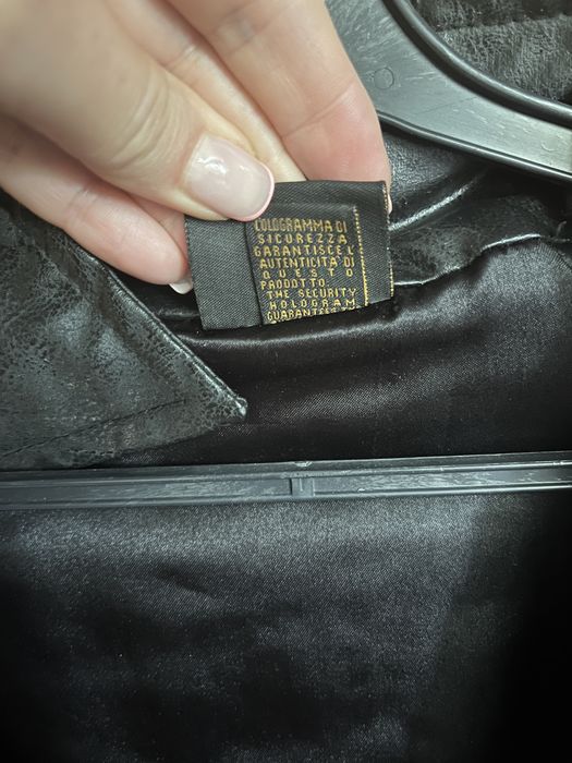 Кожаная женская куртка