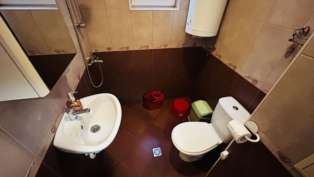 Дава се под наем Двустаен апартамент в Бургас, Меден рудник - зона В - 53 кв.м за 255 € - Снимка #4