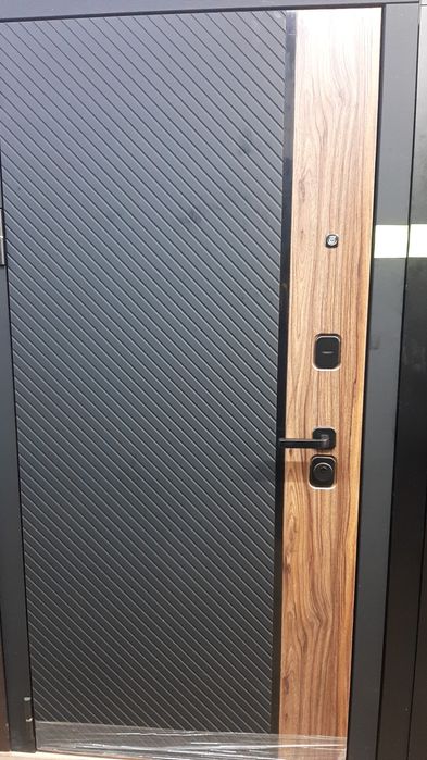 Входные двери оптом и в розницу