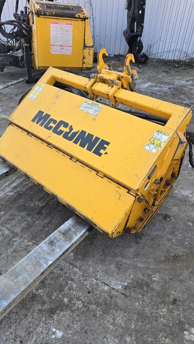 2014 McConnel pa8085t-vfr Mașină de tuns marginea drumului — 19.500€