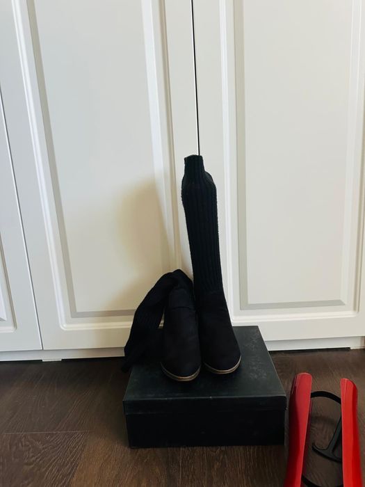 Cizme cu platforma , negre din piele, numarul 39