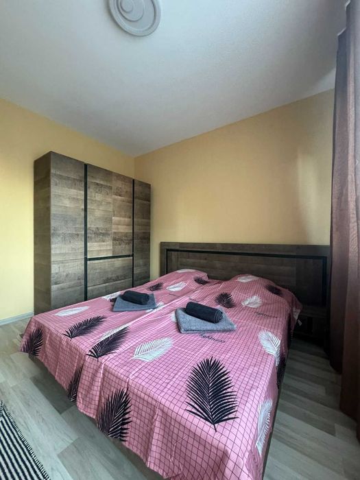 Дава се под наем Двустаен апартамент в к.к. Св.Св. Константин и Елена - 50 кв.м за 561 € - Снимка #5