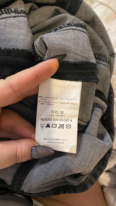 Salopeta Guess marime 30 (M/L)