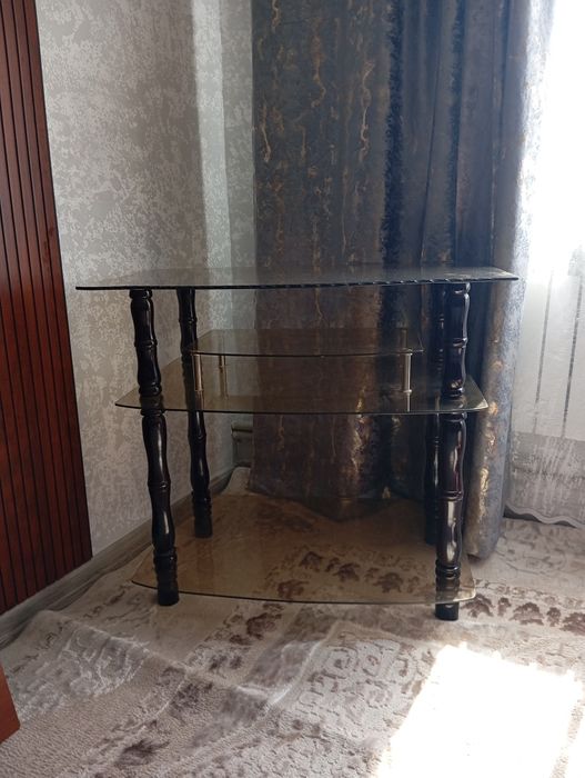 Продам подставку под телевизор