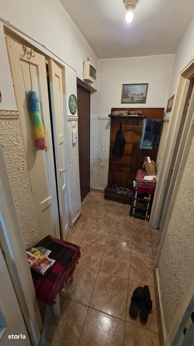 Vand ap cu 2 camere parter Scoala 5