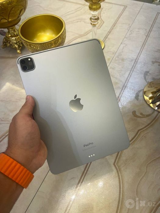 Ipad pro m2 sotiladi