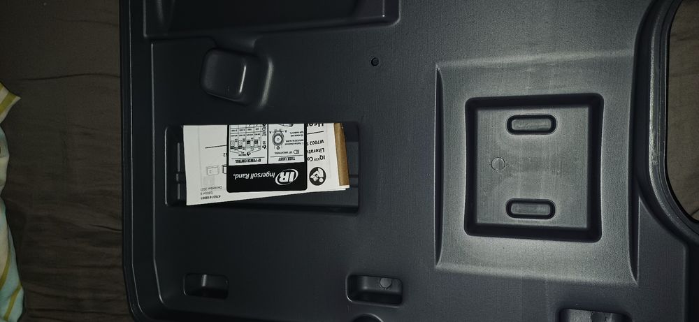 Ingersoll Rand W7152, cheie impact ½ 2040Nm Kit+2 baterii 5.6 Ah *NOU*