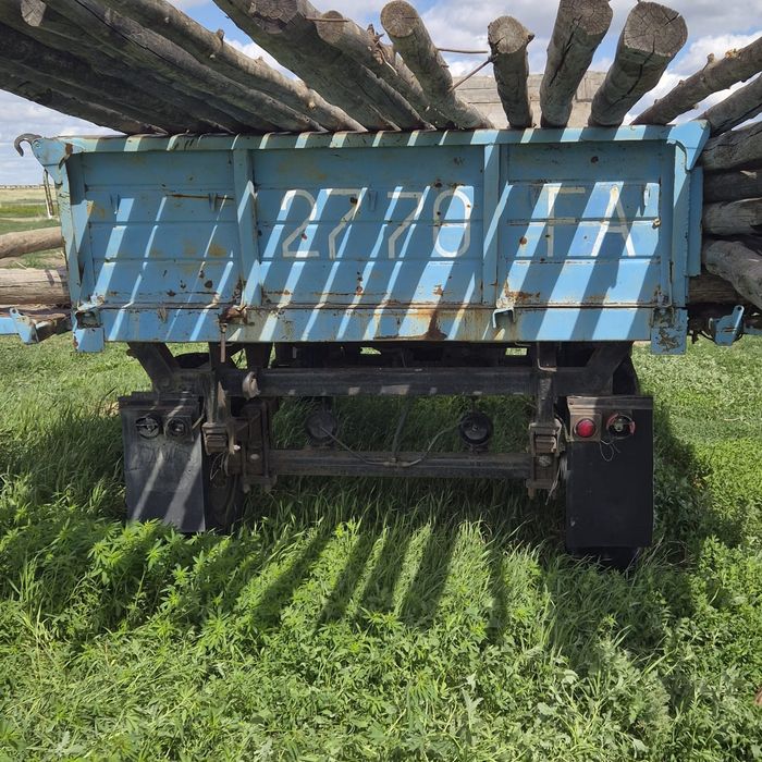 Прицеп зиловски с документами