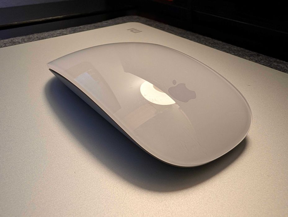 Apple Magic Mouse (gen 2) // A1657