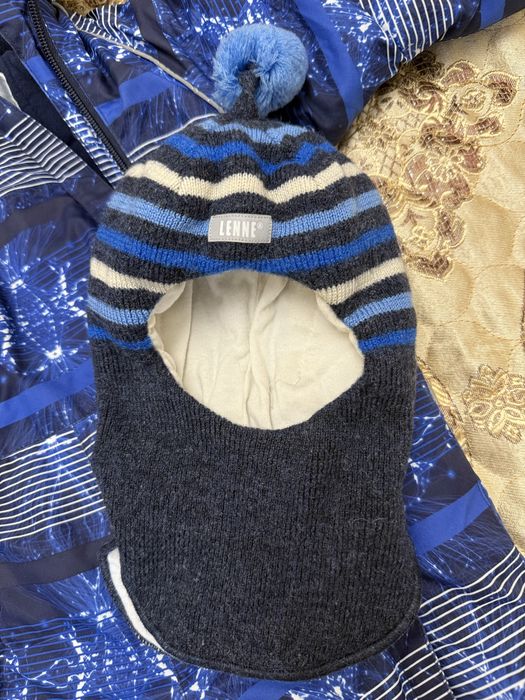 Продам зимний комбинезон Huppa