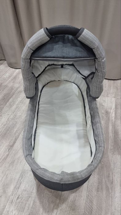 Продается детская коляска