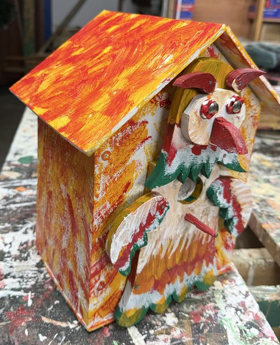 Скворечник в виде птици