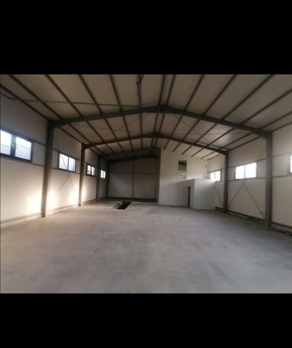 Structuri ,hale complete cu panouri sandwich