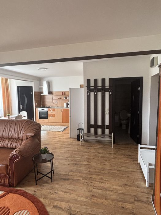 Apartament de inchiriat