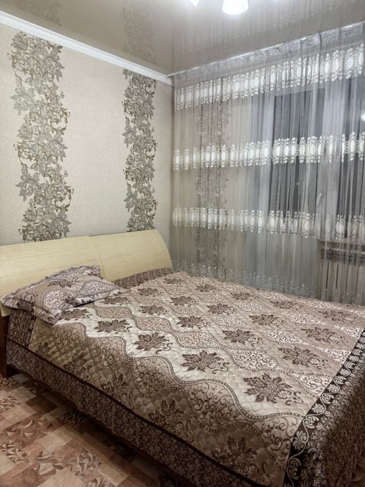 Продам стол со стульями