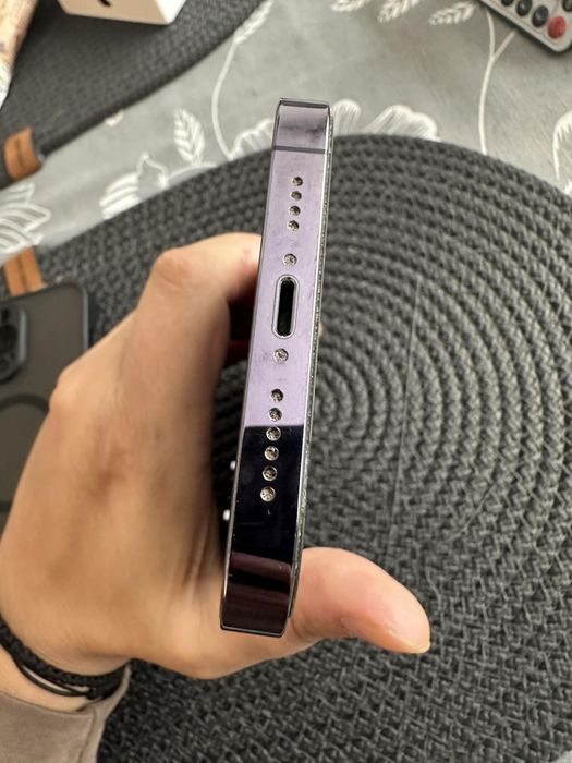 Продавам Iphone 14 pro max 128GB/ deep purple цвят