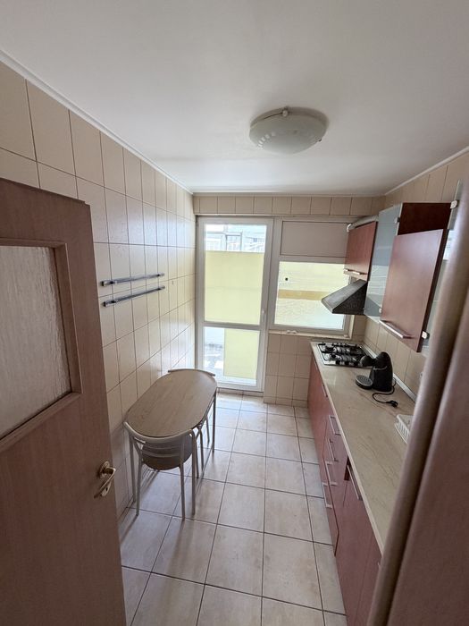 Inchiriez apartament 2 camere