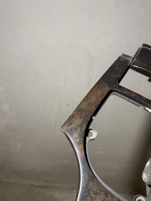 Продавам лайстна махагон за БМВ Е60