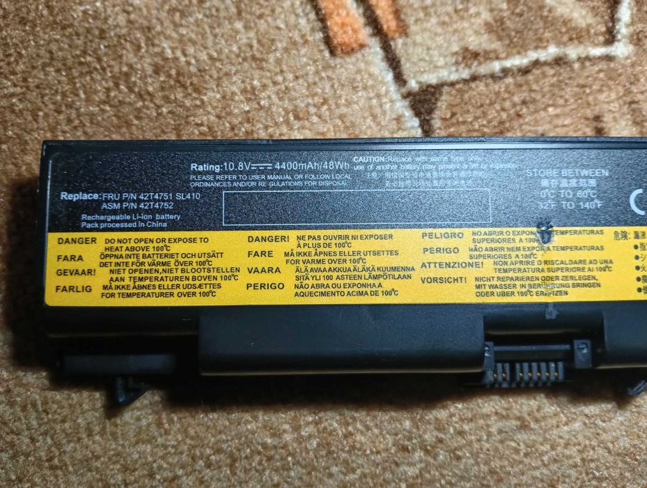 2 батерии за лаптоп Lenovo T420 / Леново Т420 за части или рециклиране