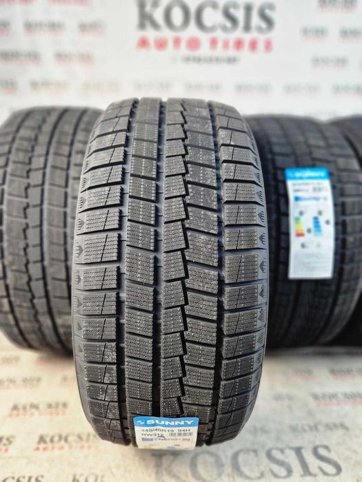 SET Anvelope noi iarna - 245 40 19 cu 275 35 19 - SUNNY