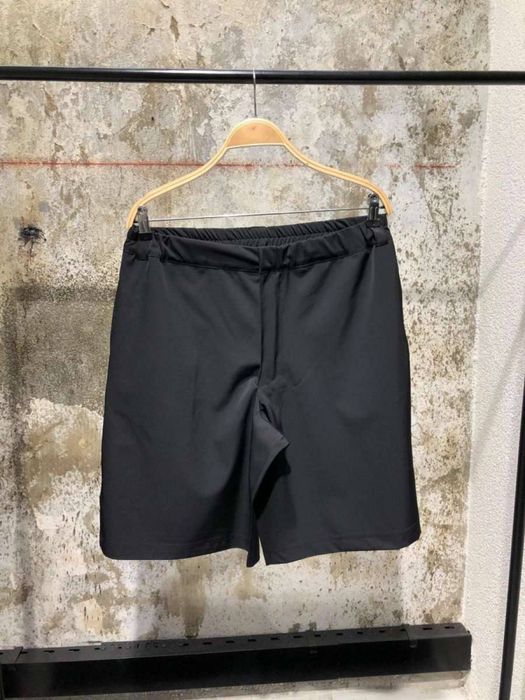 Pantamoni scurti fluid bermuda shorts Prada