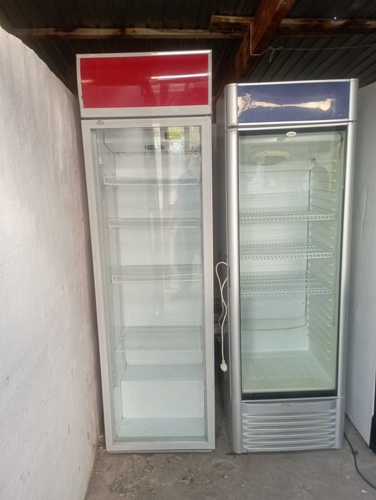 Холодильник витринный